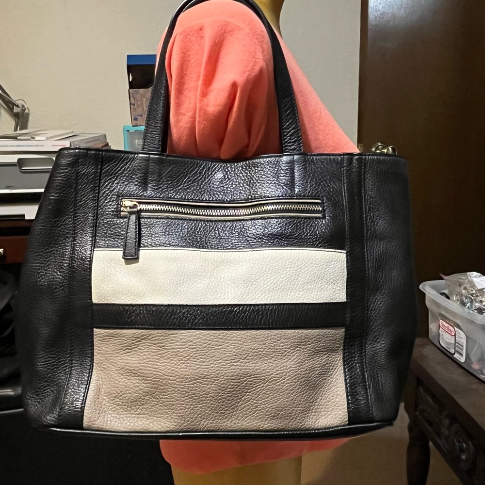 Beautiful Varriale made in Italy purse